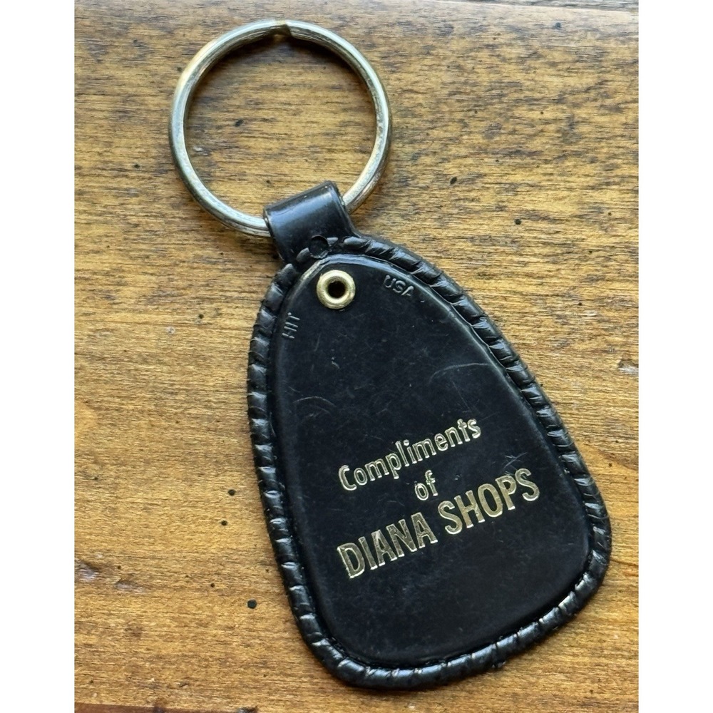 Keychain Diana Shops